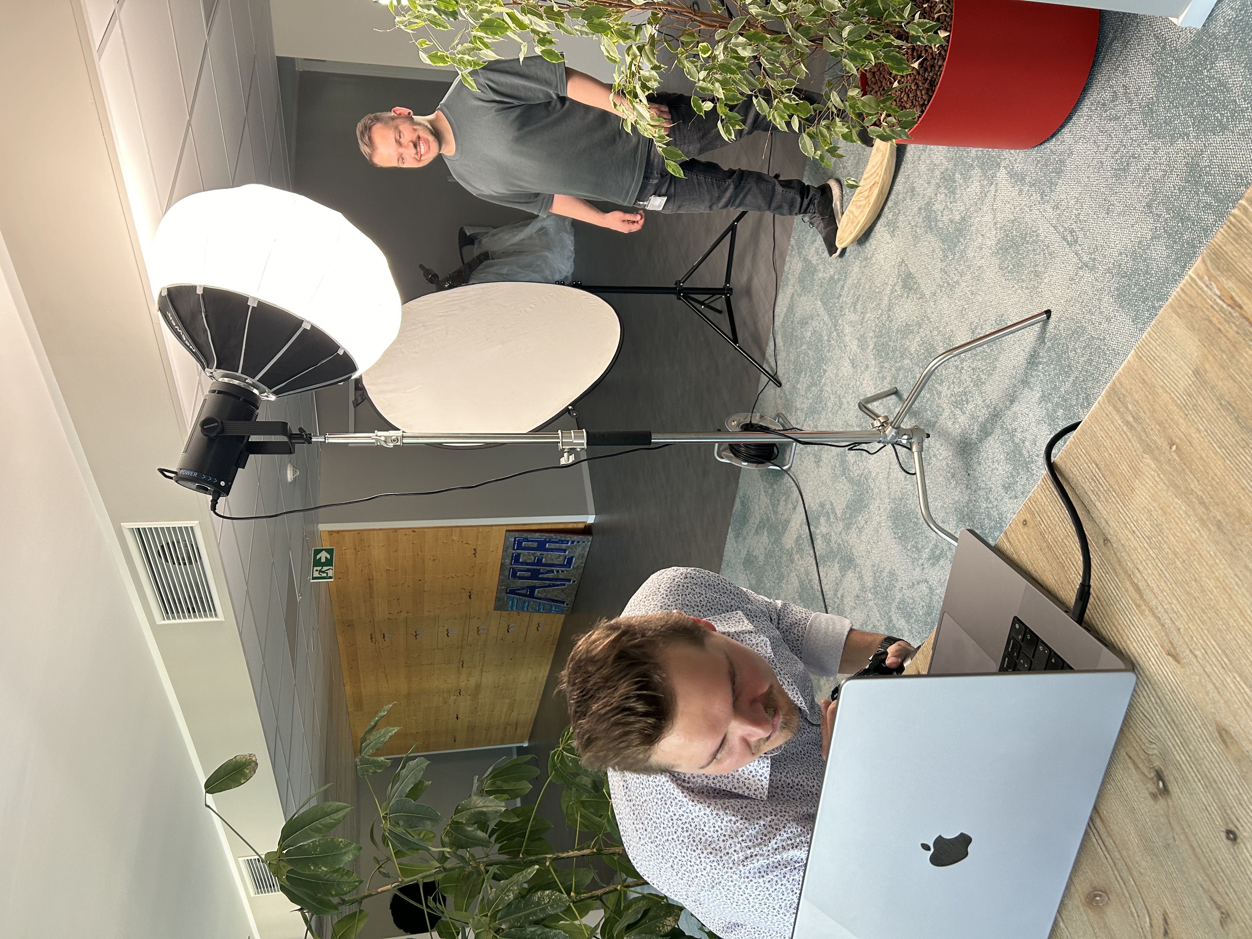 Mitarbeiterporträts, die mehr zeigen als ein Passfoto